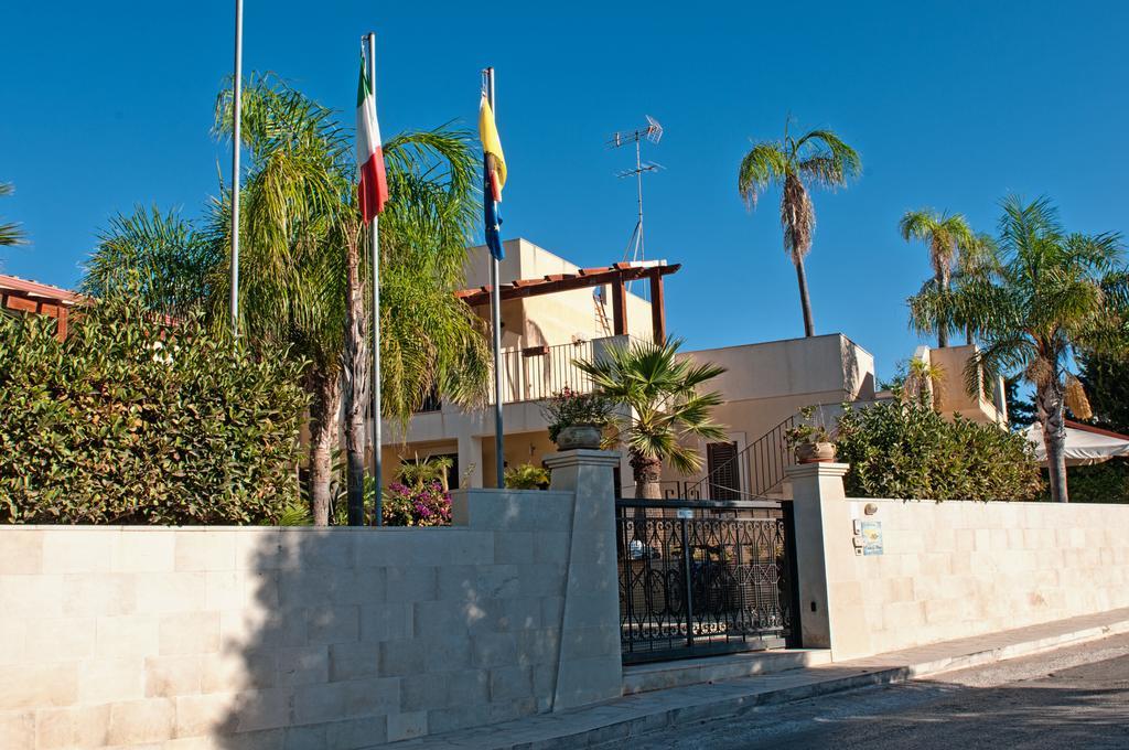 Residence Casa Del Mar Sicilia Marina di Modica Ngoại thất bức ảnh